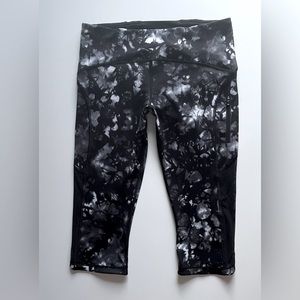 Lululemon Sun Runner Crop